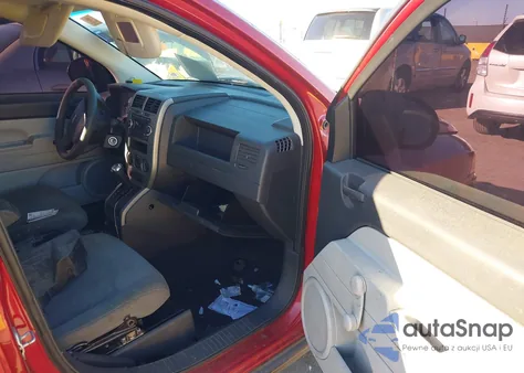 2007 Jeep Compass Sport из США, поврежденный, VIN 1J8FT47W77D401396